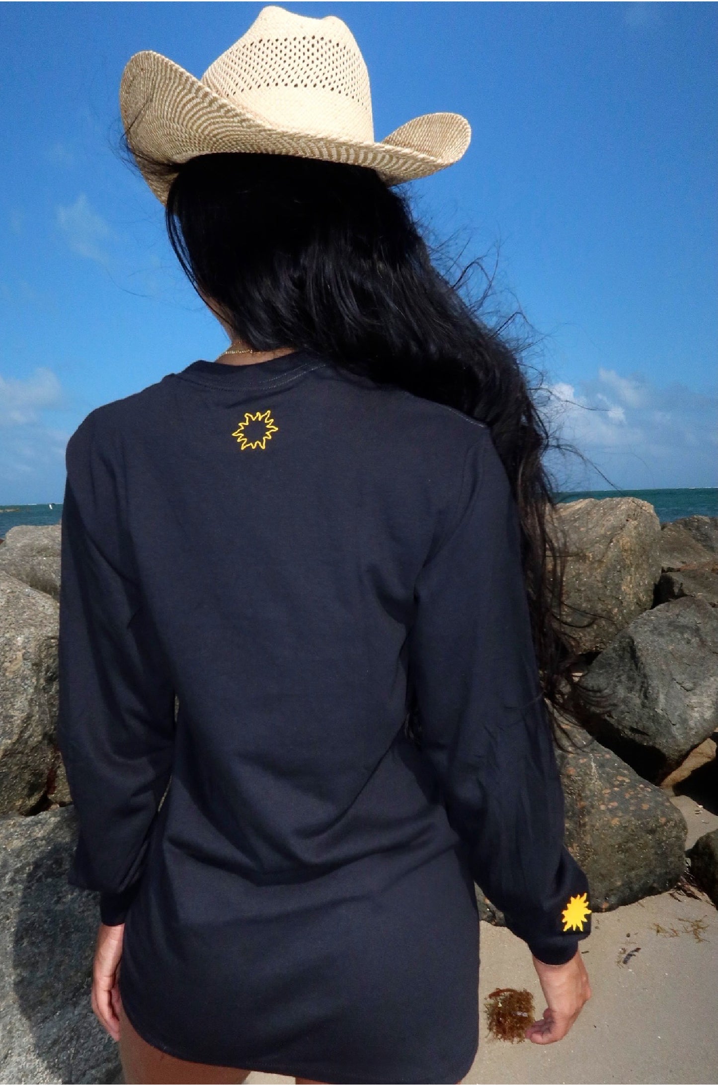 Long sleeve tee black