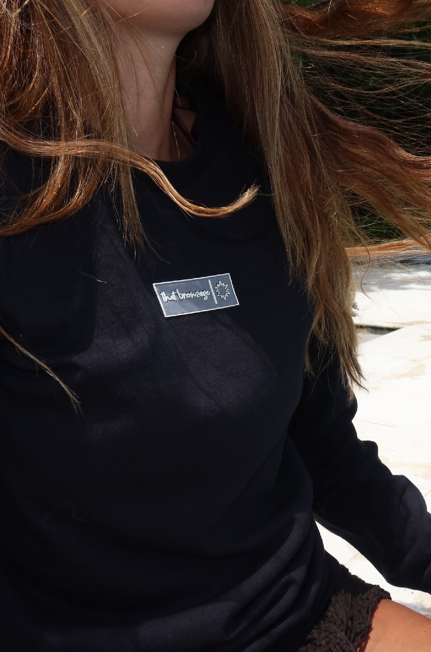 Long sleeve tee black square